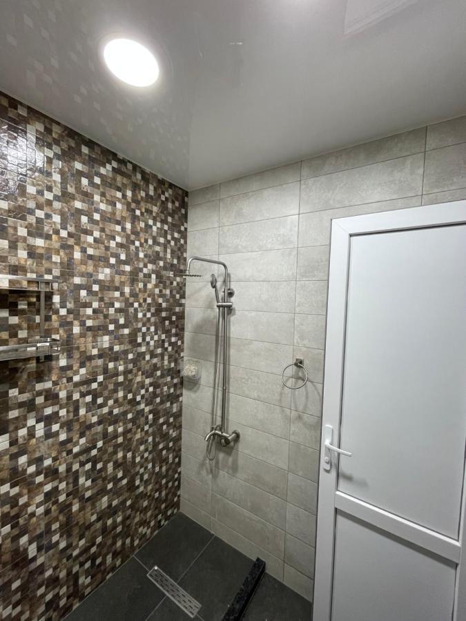 Apartament Tina's *
